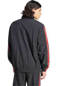 adidas sudadera hombre ESSENTIALS WOVEN vista trasera