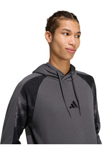 adidas sudadera hombre ESTAMPADO DE CAMUFLAJE vista detalle