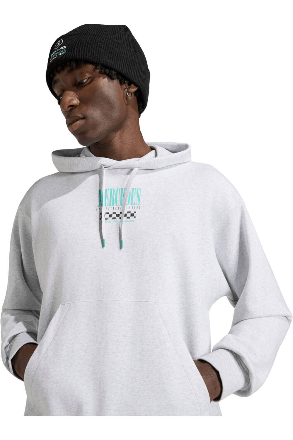 adidas sudadera hombre MERCEDES-AMG PETRONAS F1 TEAM 02 vista detalle