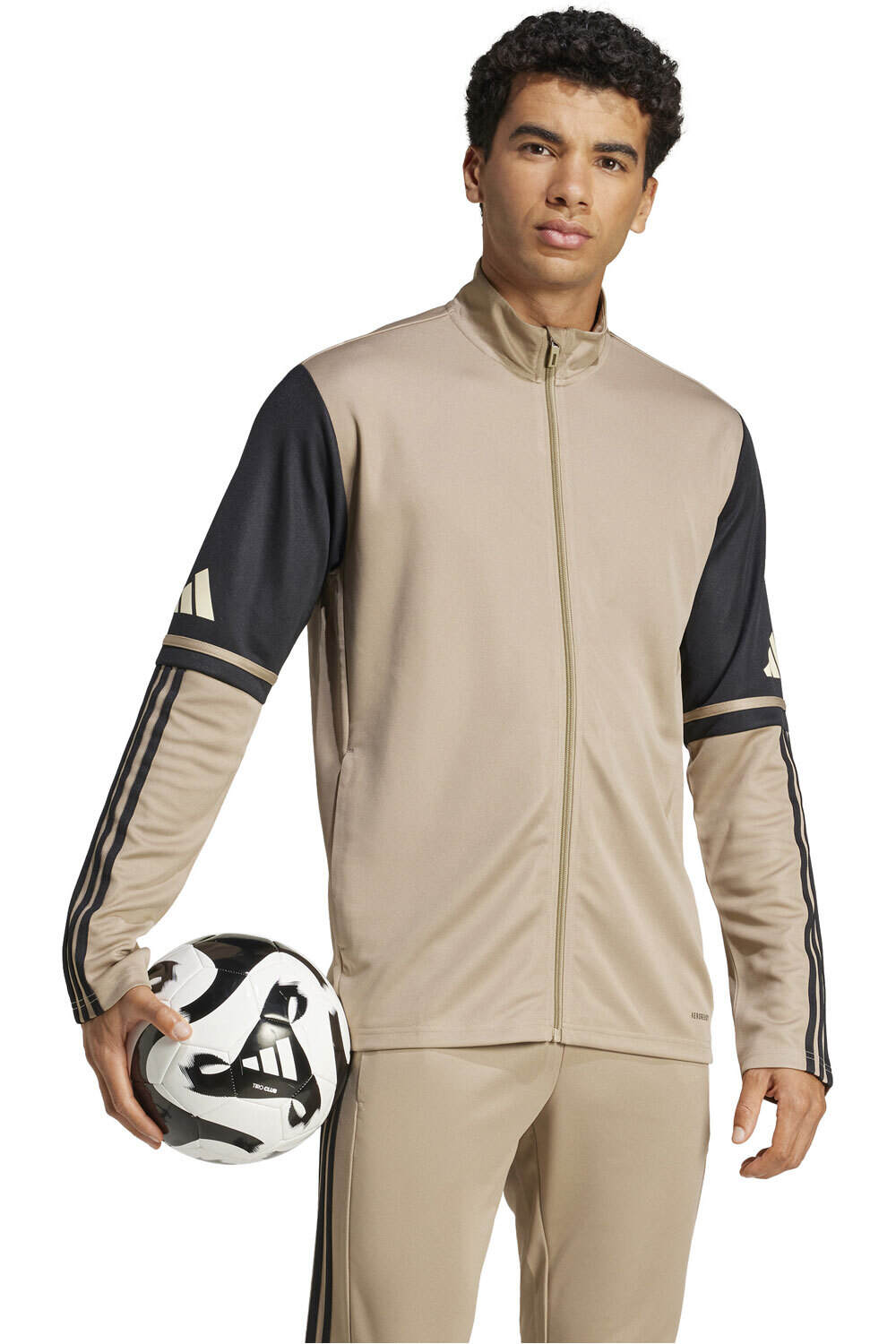 adidas sudadera hombre SQ25 TR JKT vista detalle