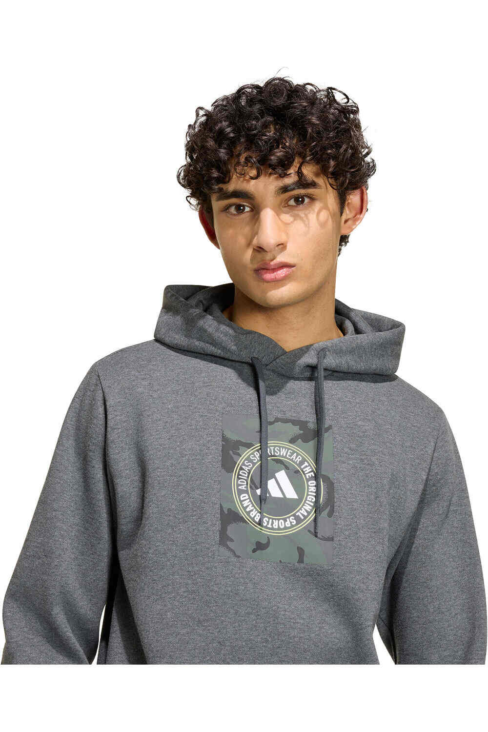 adidas sudadera hombre SUDADERA CAPUCHA ESTAMPADO CAMO BOX vista detalle