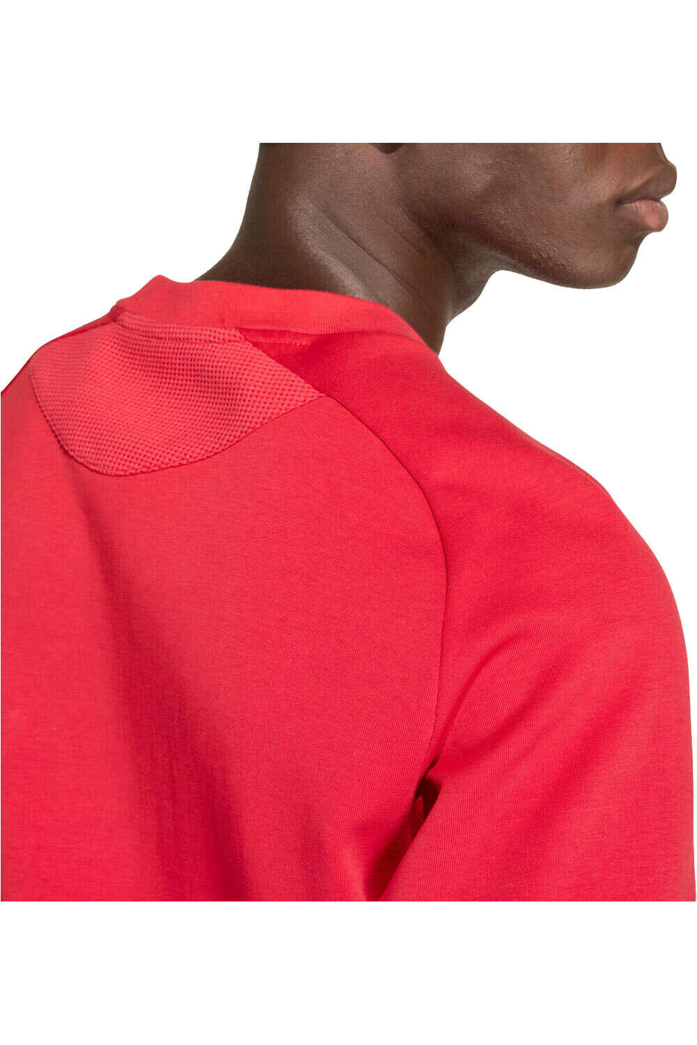 adidas sudadera hombre TIRO TRAVEL vista detalle
