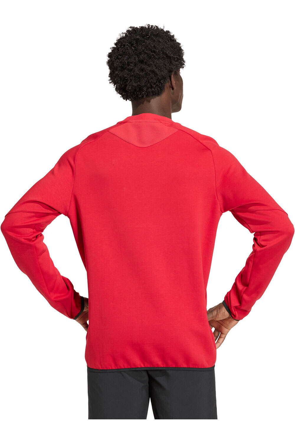 adidas sudadera hombre TIRO TRAVEL vista trasera