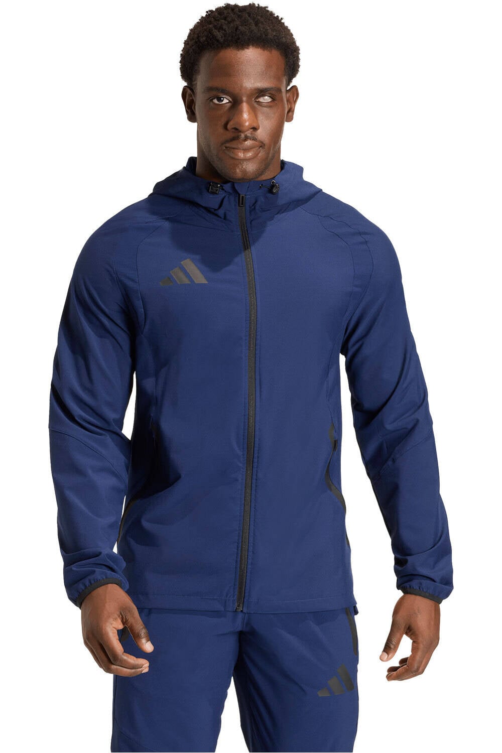 adidas sudadera hombre TIRO TRAVEL WINDBREAKER vista frontal