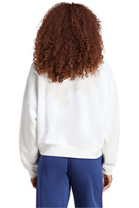 adidas sudadera mujer ESSENTIALS SMALL LOGO FEELCOZY vista trasera