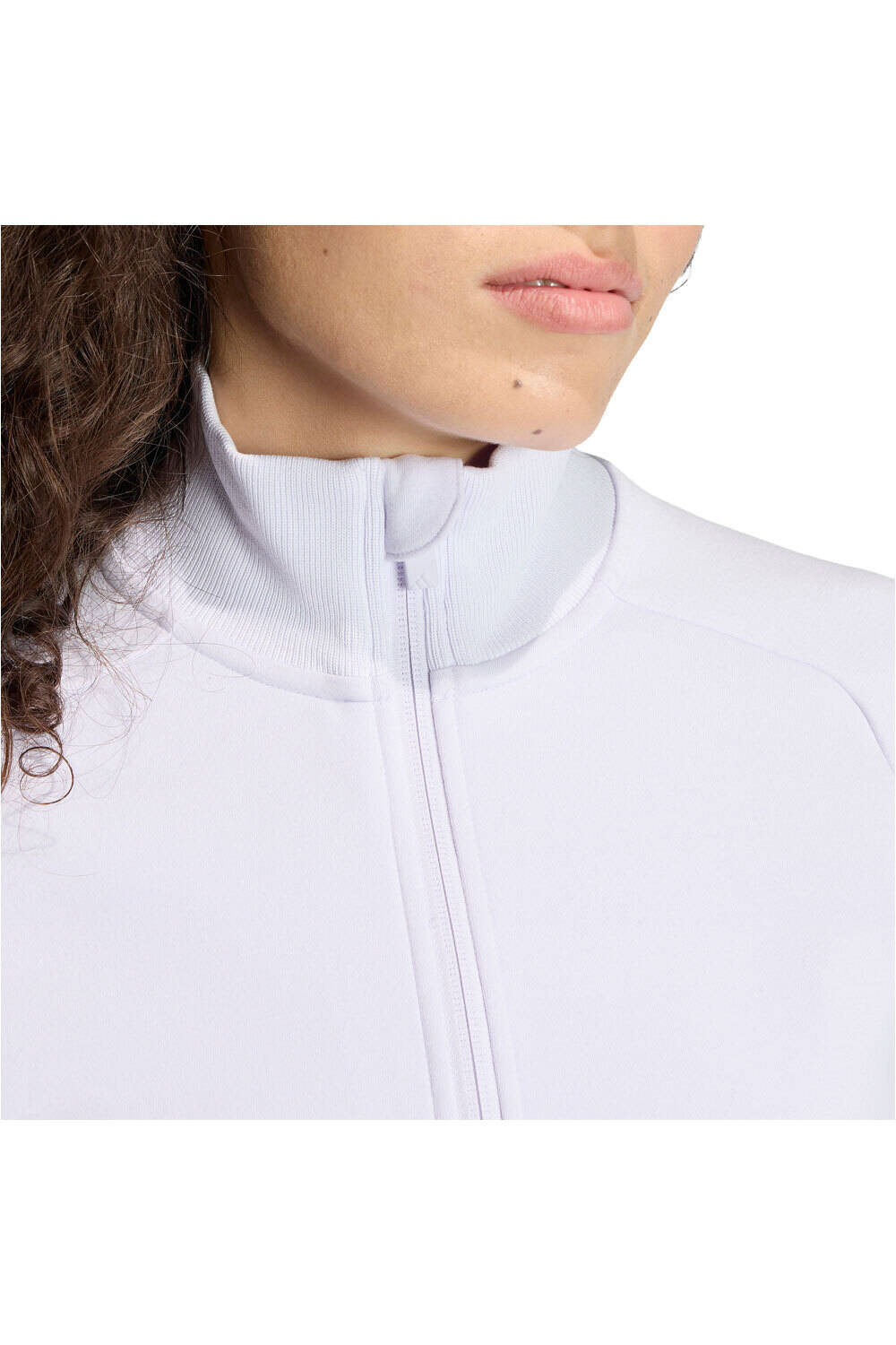 adidas sudadera mujer SUDADERA ENTALLADA SOFT LUX vista detalle