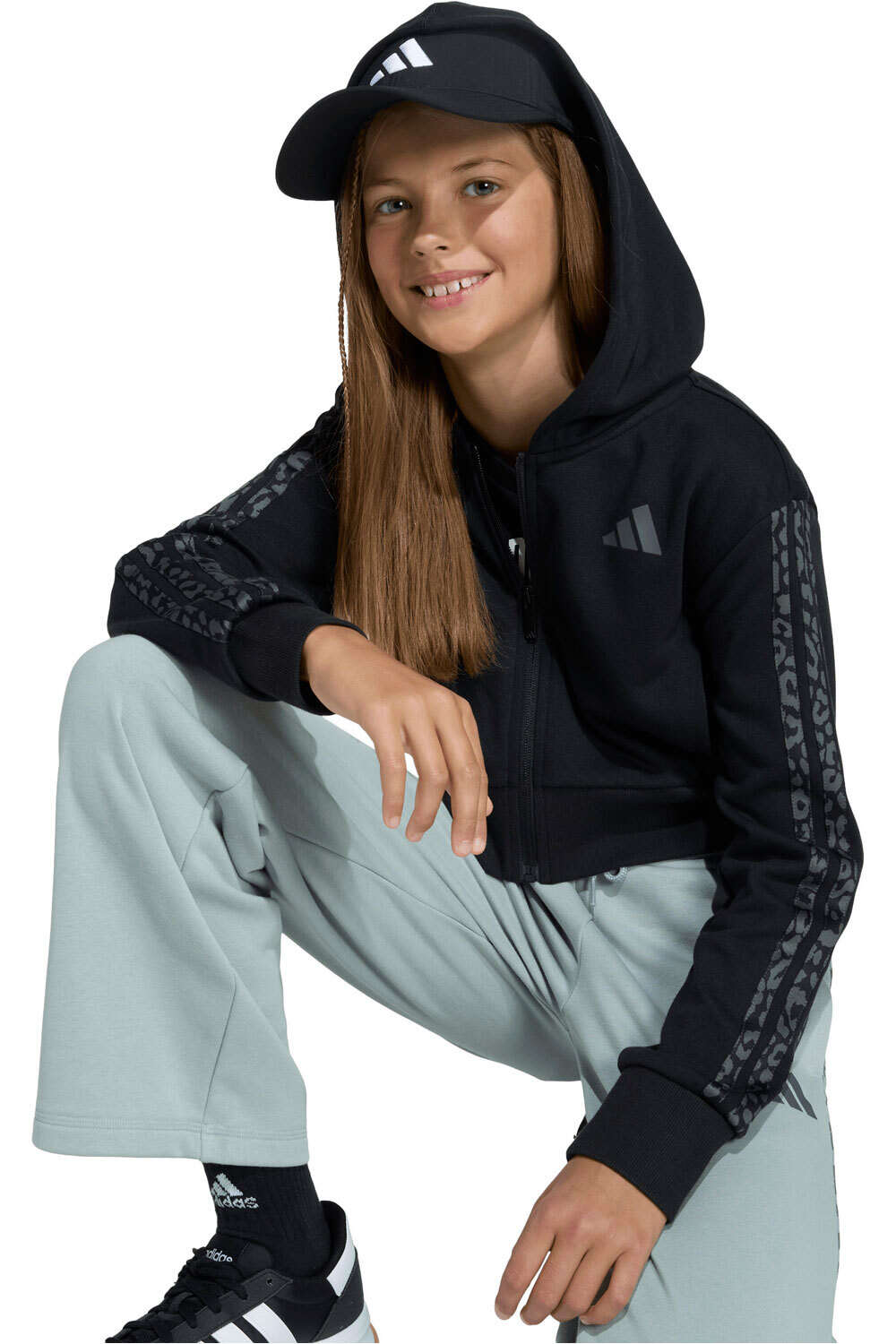 adidas sudadera niña ESTAMPADO ANIMAL SEASONALS vista detalle