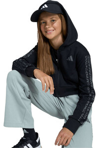 adidas sudadera niña ESTAMPADO ANIMAL SEASONALS vista detalle