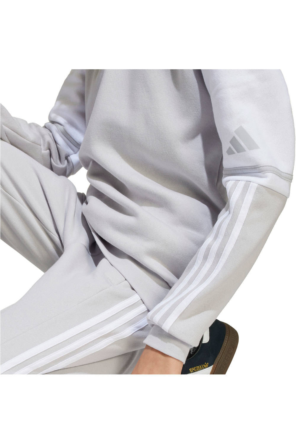 adidas sudadera niño SQ25 SW CREW Y 03