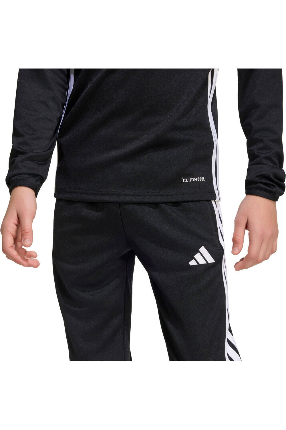 adidas sudadera niño TIRO 26 ESSENTIALS 03