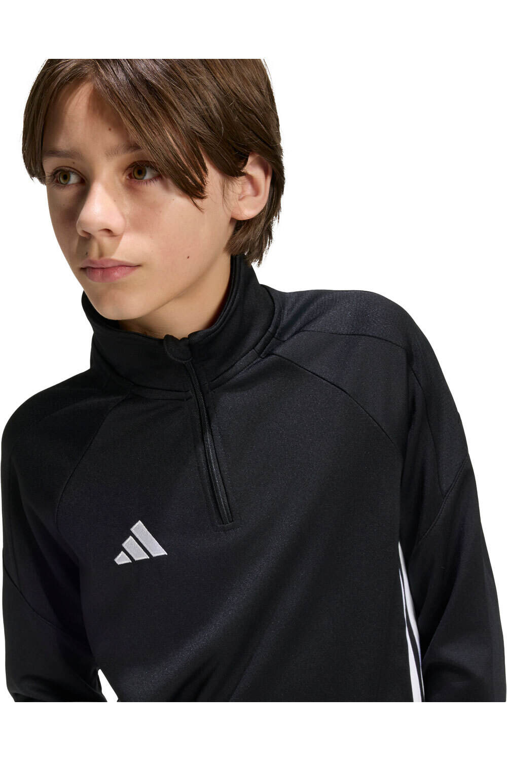 adidas sudadera niño TIRO 26 ESSENTIALS vista detalle