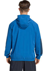 adidas sudaderas deportivas hombre ENTRENAMIENTO TECH ESSENTIALS vista trasera