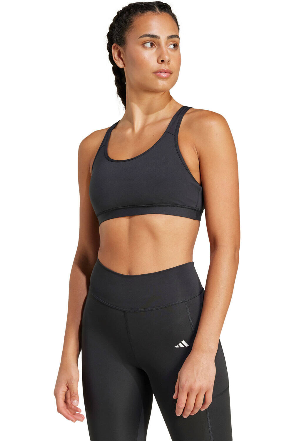 adidas sujetadores deportivos ALL ME ESS vista frontal