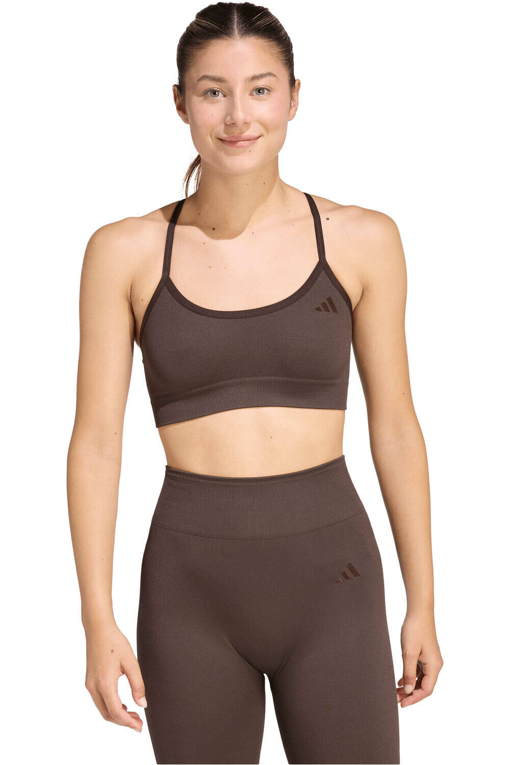 adidas sujetadores deportivos BAJO IMPACTO ESSENTIALS vista frontal