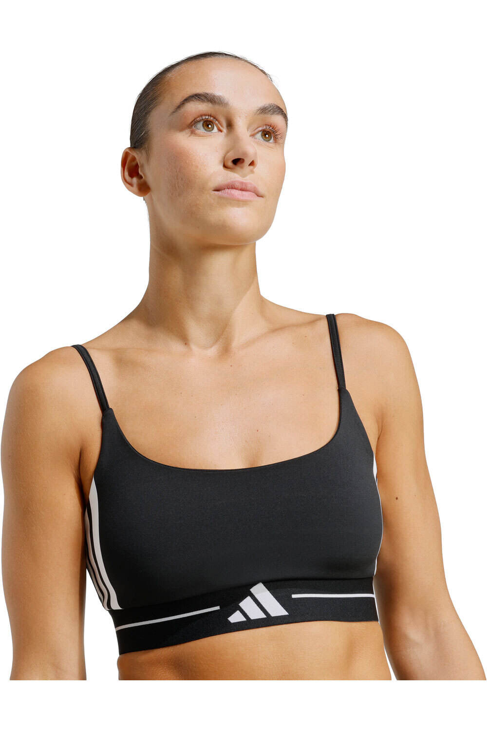 adidas sujetadores deportivos POCO IMPACTO HYPERGLAM 3 STRIPES vista detalle