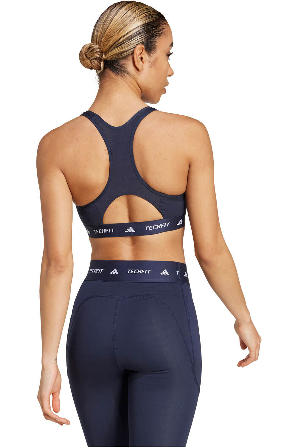 adidas sujetadores deportivos TF BRA vista trasera