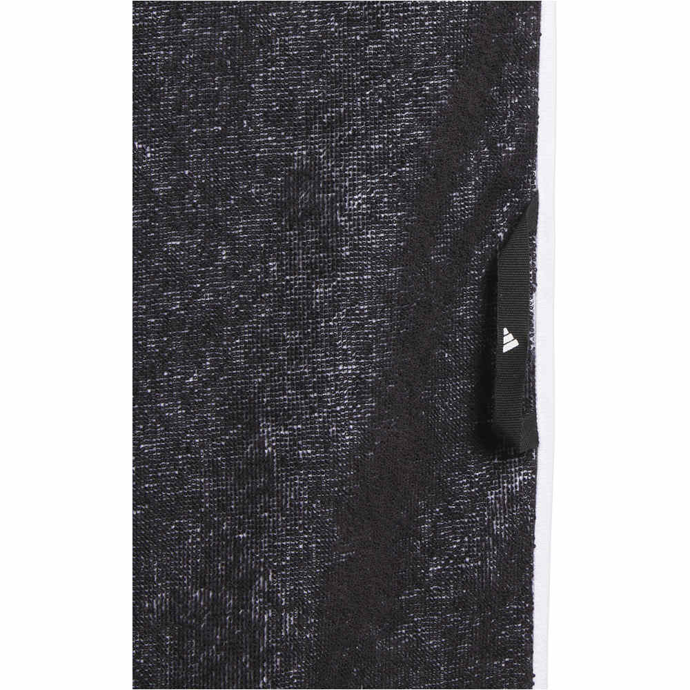 adidas toallas playa PERFORMANCE TOWEL 02