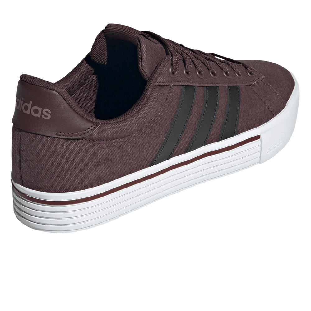 adidas zapatilla moda hombre DAILY 4.0 vista trasera