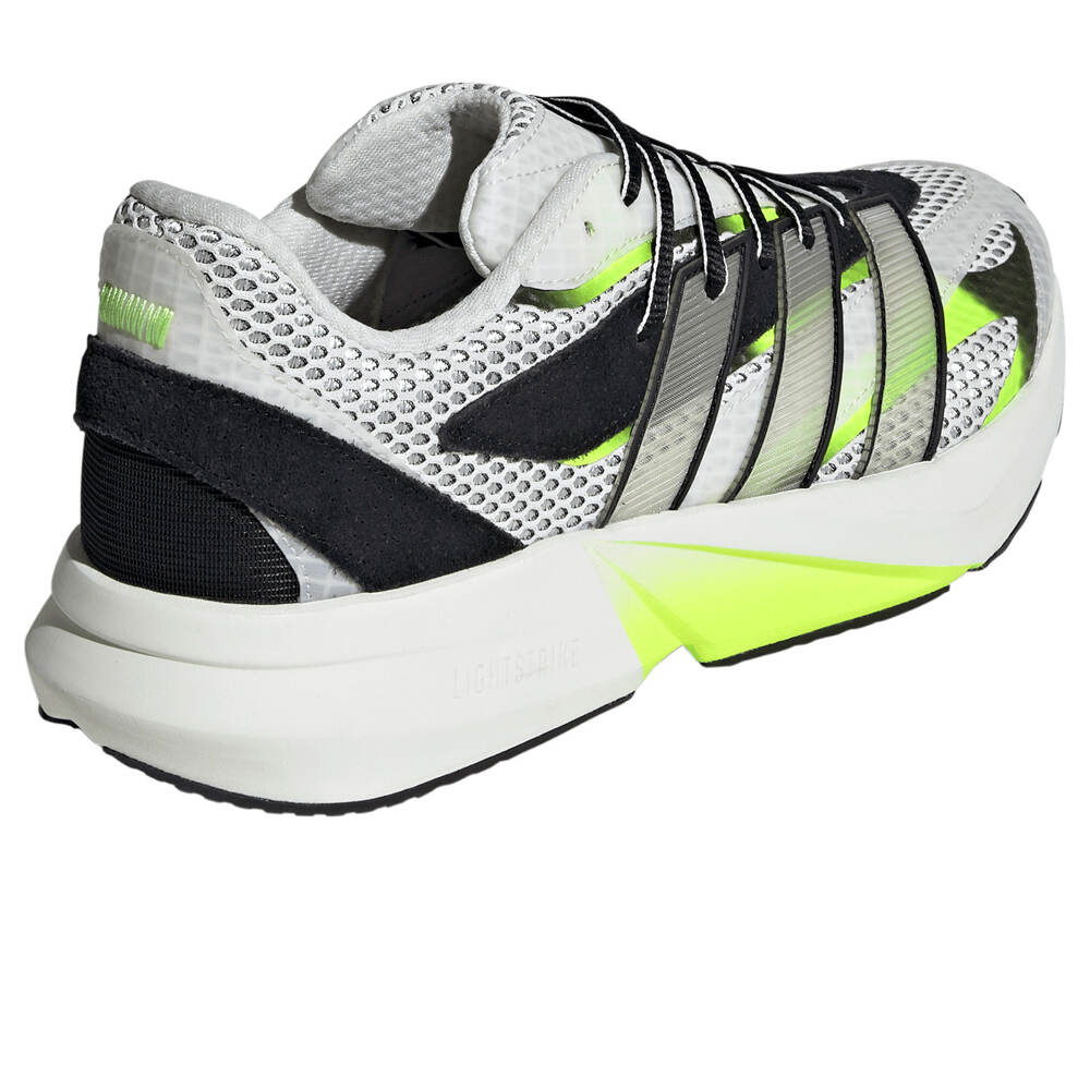 adidas zapatilla moda hombre LIGHTBLAZE vista trasera