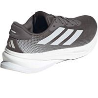 adidas zapatilla running hombre SUPERNOVA RISE 2 RUNNING vista trasera