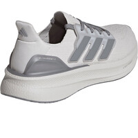 adidas zapatilla running hombre ULTRABOOST 5 vista trasera