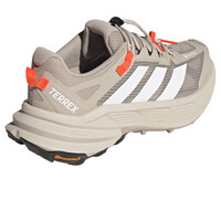 adidas zapatilla trekking hombre TERREX FREEHIKER SL GTX vista trasera