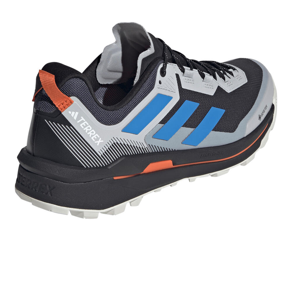 adidas zapatilla trekking hombre TERREX SKYCHASER TECH GTX vista trasera