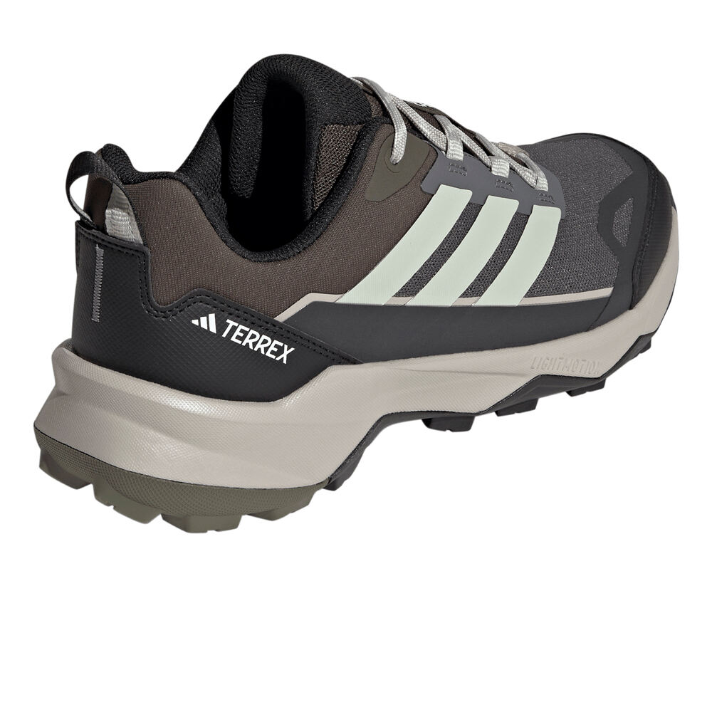 adidas zapatilla trekking hombre TERRREX SKYCHASER AX5 vista trasera