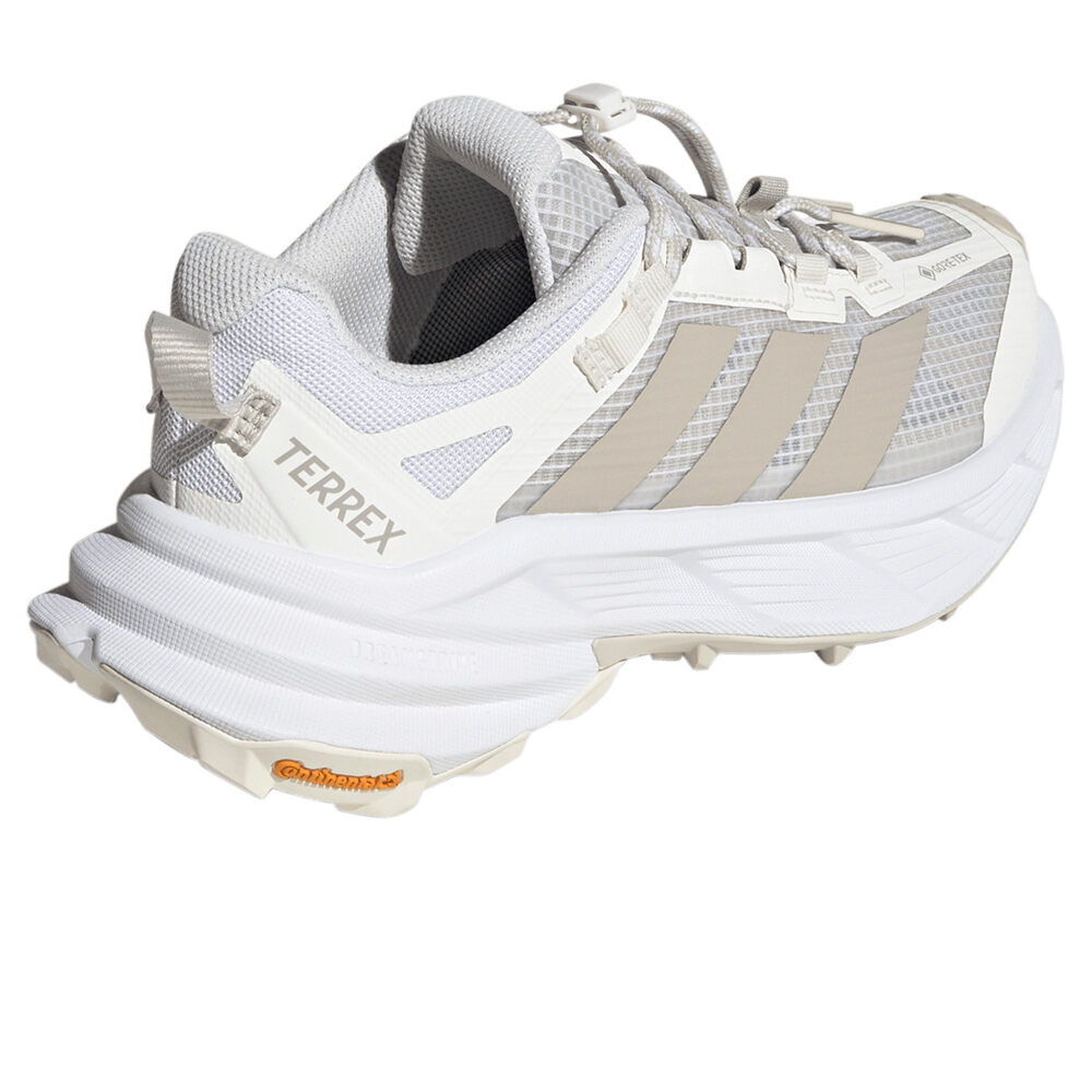 adidas zapatilla trekking mujer TERREX FREEHIKER SL GTX  W vista trasera