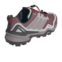 adidas zapatilla trekking mujer TERREX SKYCHASER GTX W vista trasera