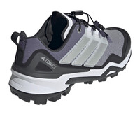 adidas zapatilla trekking mujer TERREX SKYCHASER W vista trasera