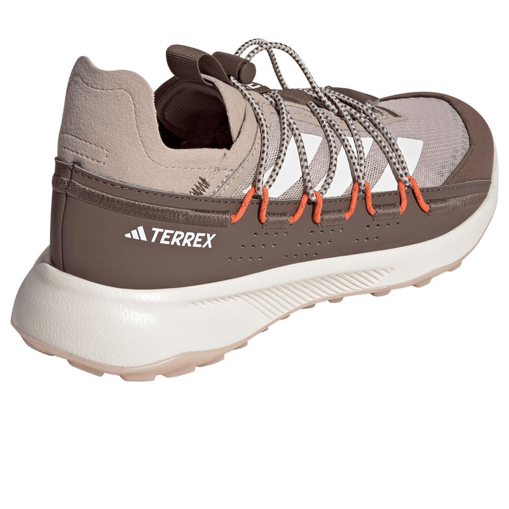 adidas zapatilla trekking mujer TERREX VOYAGER 21 TRAVEL vista trasera