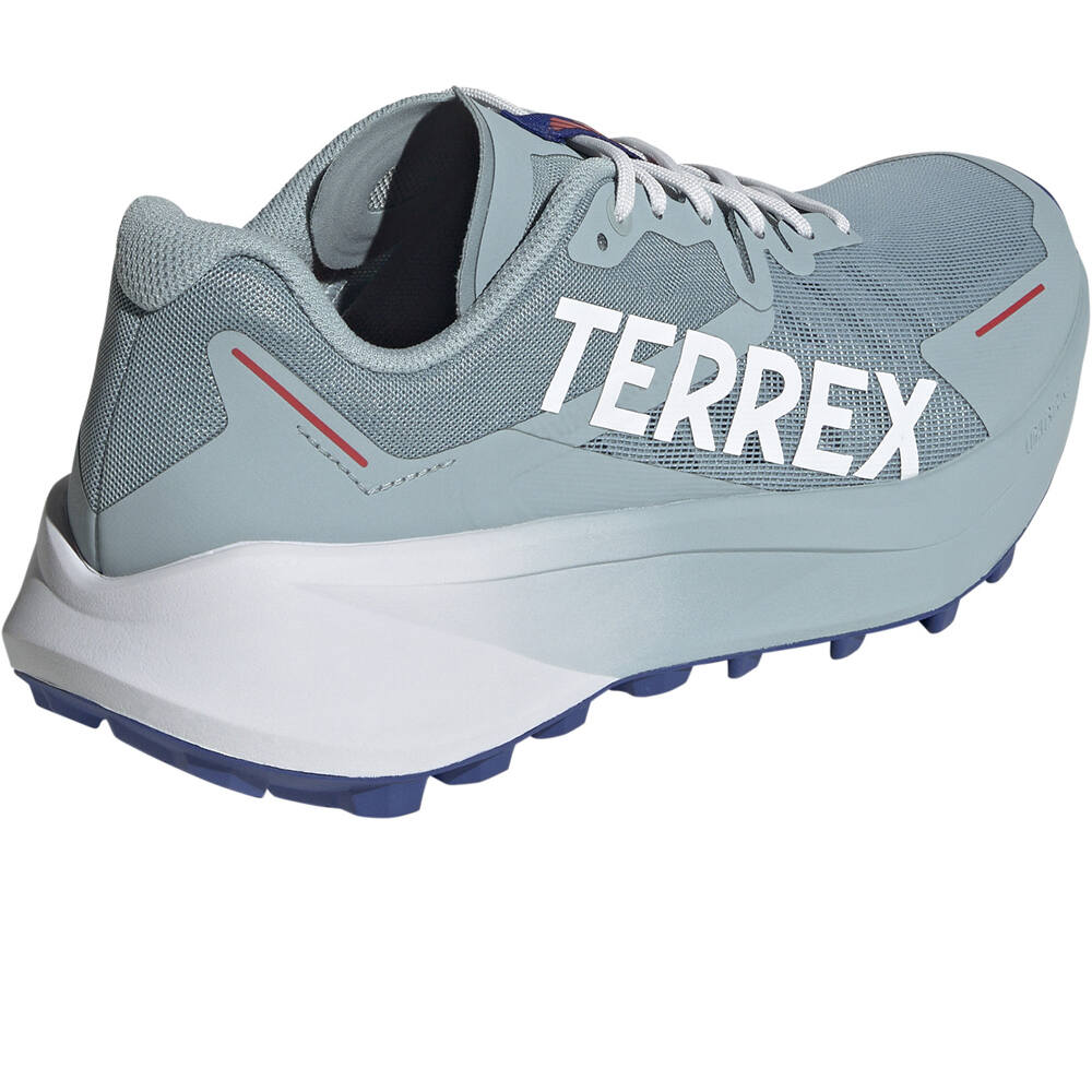 adidas zapatillas trail hombre TERREX AGRAVIC 3 vista trasera