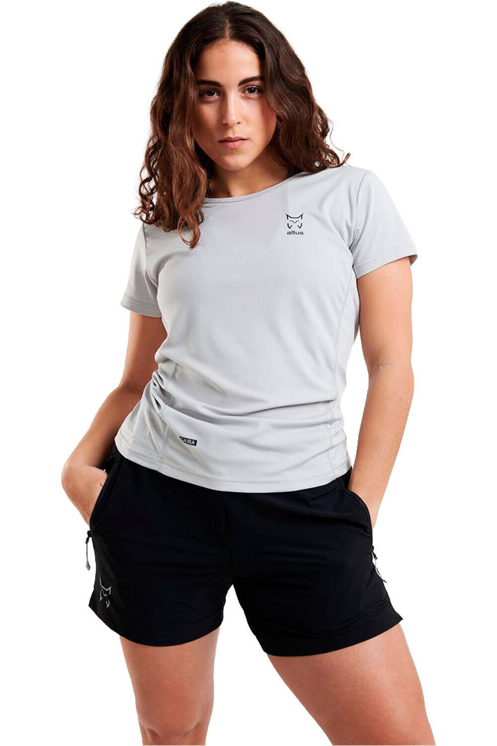 Altus camiseta montaña manga corta mujer GAIBA vista frontal