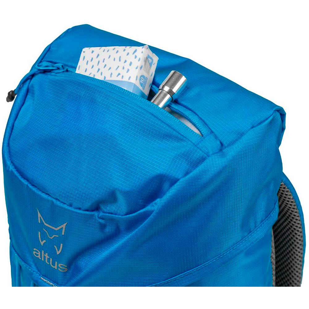 Altus mochila montaña ACHERITO 06