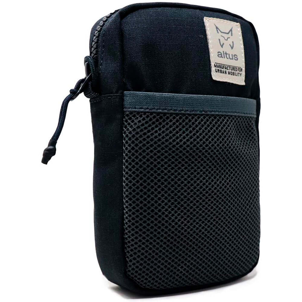 Altus varios montaña PRAGA K30 vista frontal