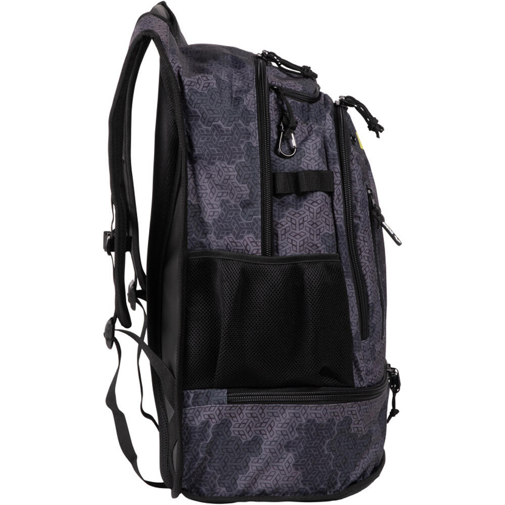 Arena mochila deporte BOLSA FASTPACK 3.0 ALLOVER 05