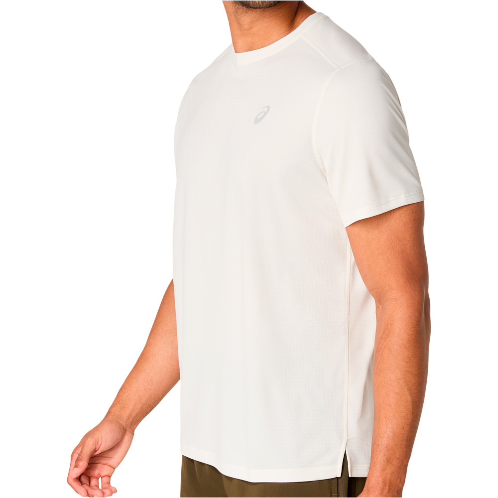 Asics camiseta técnica manga corta hombre ASICS CORE SS TOP vista detalle
