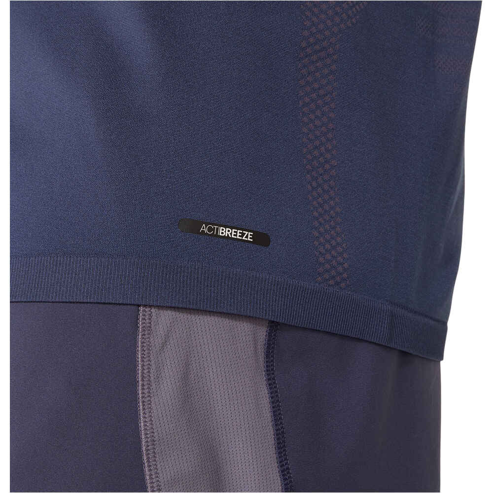 Asics camiseta técnica manga corta hombre SEAMLESS SS TOP 04