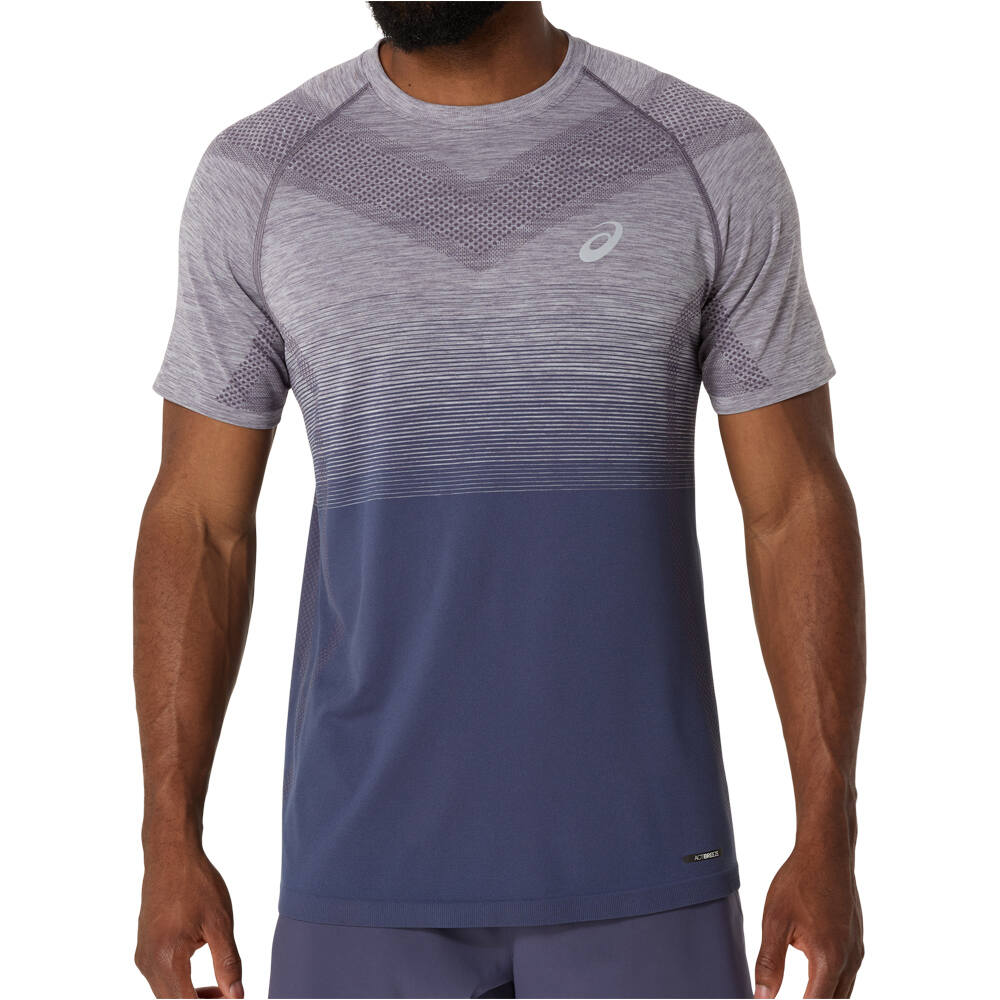 Asics camiseta técnica manga corta hombre SEAMLESS SS TOP vista frontal
