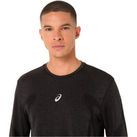 Asics camiseta técnica manga larga hombre ROAD SEAMLESS LS TOP vista detalle
