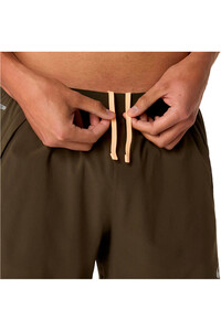 Asics pantaloneta técnica hombre ROAD 5IN SHORT 04