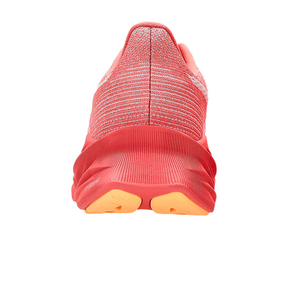 Asics zapatilla running mujer DYNABLAST 5 vista trasera