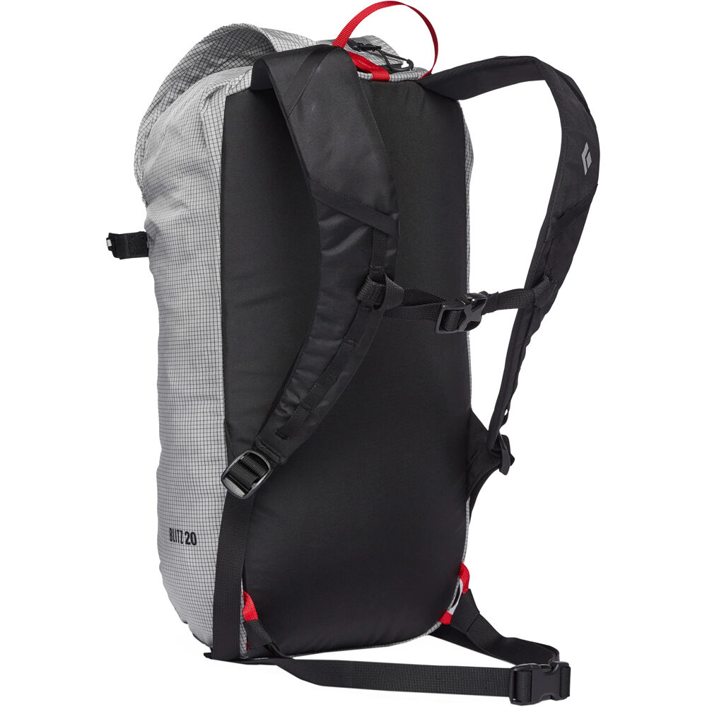 Black Diamond mochila montaña BLITZ 20 BACKPACK 01