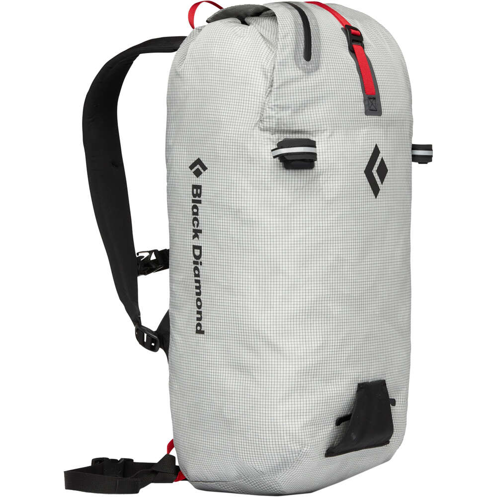 Black Diamond mochila montaña BLITZ 20 BACKPACK vista frontal
