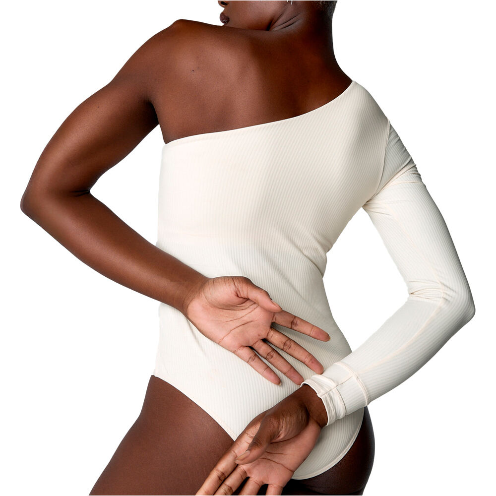 Black Limba Body Largo Lycra Mujer Carm vista trasera