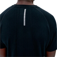 Born Living Yoga camiseta fitness hombre Otawa vista detalle