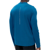 Born Living Yoga camiseta fitness hombre Strive vista trasera