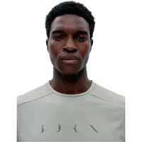 Born Living Yoga camiseta fitness hombre T-Shirt Volta 2.0 vista detalle