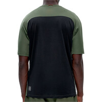 Born Living Yoga camiseta fitness hombre Trak vista trasera